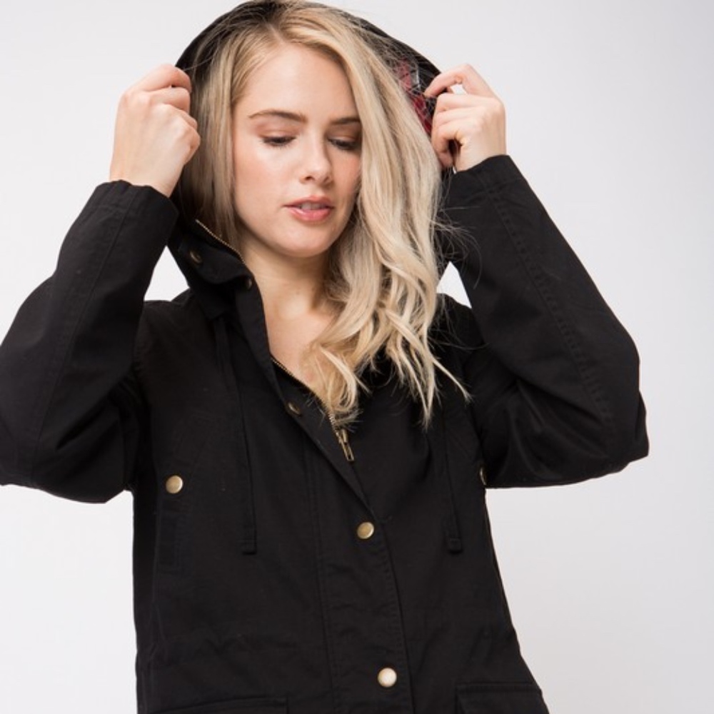 NWT Black Lightweight Utility Jacket